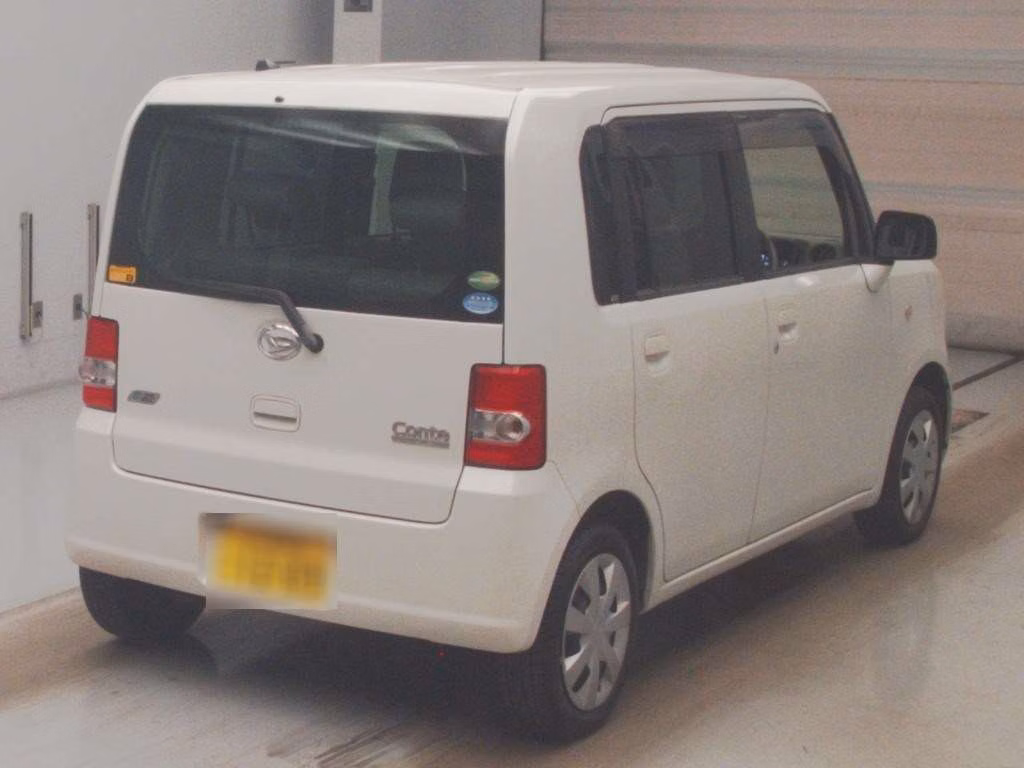 DAIHATSU MOVE CONTE