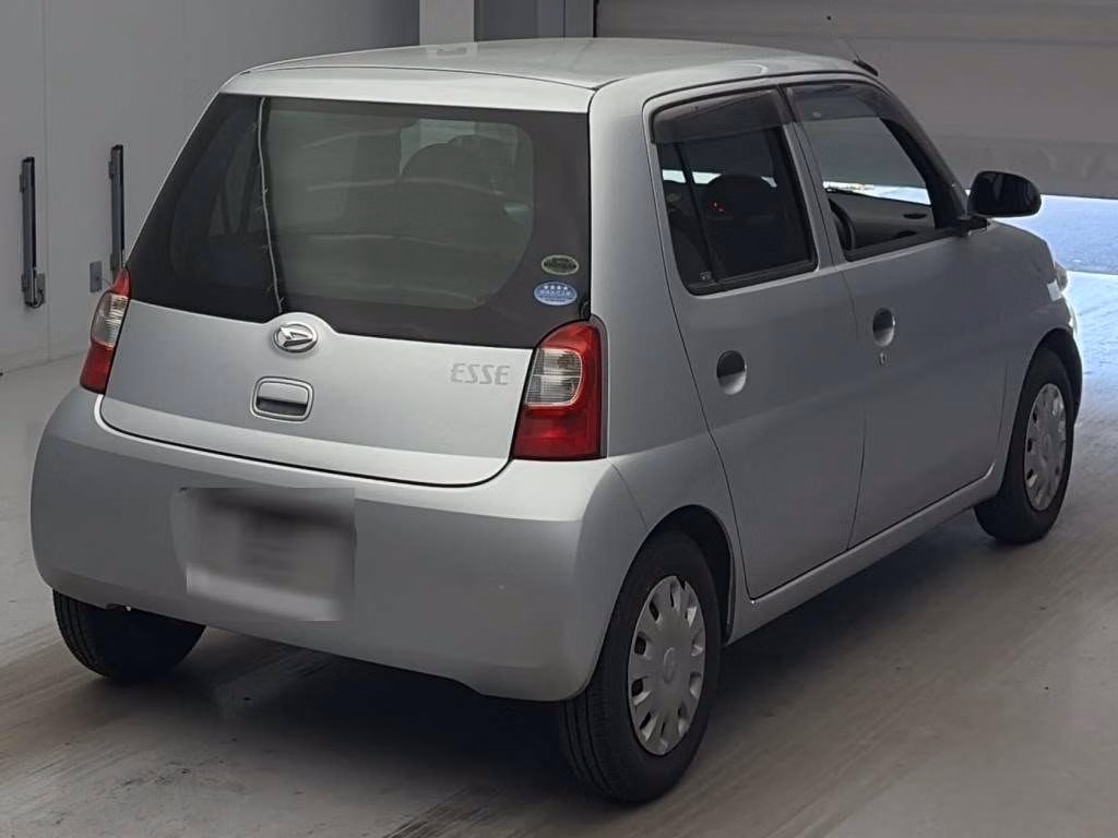 DAIHATSU ESSE