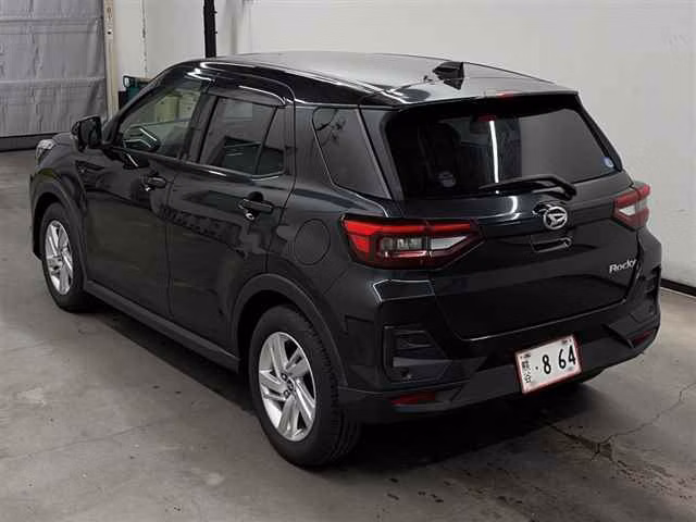 DAIHATSU ROCKY