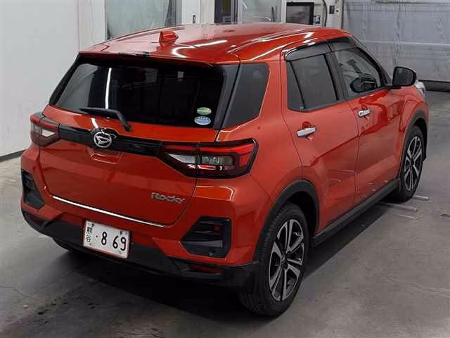 DAIHATSU ROCKY