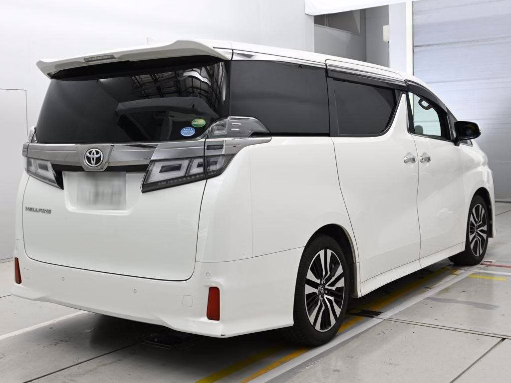TOYOTA VELLFIRE