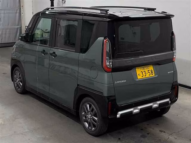 MITSUBISHI DELICA MINI