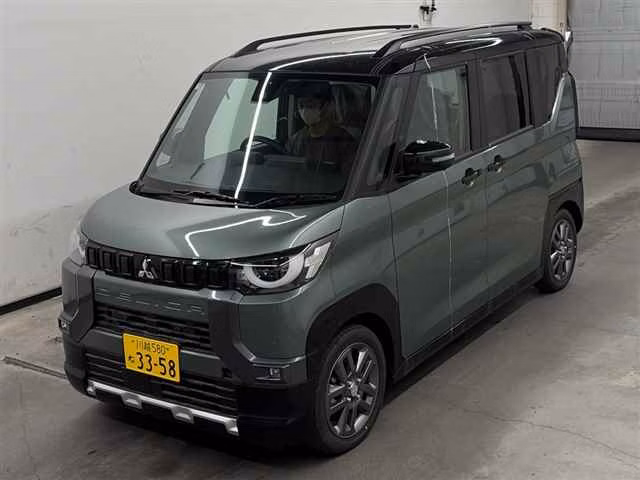 MITSUBISHI DELICA MINI