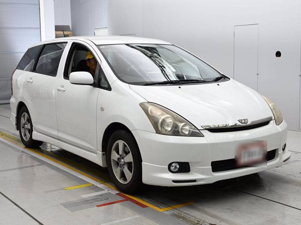 TOYOTA WISH