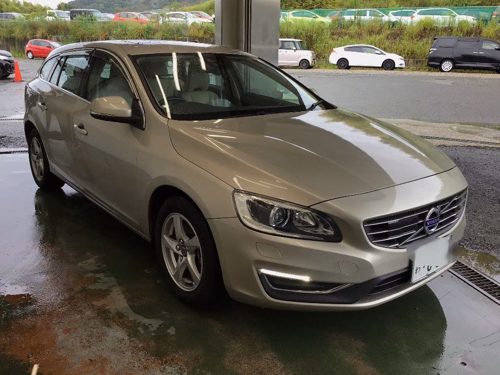 VOLVO V60
