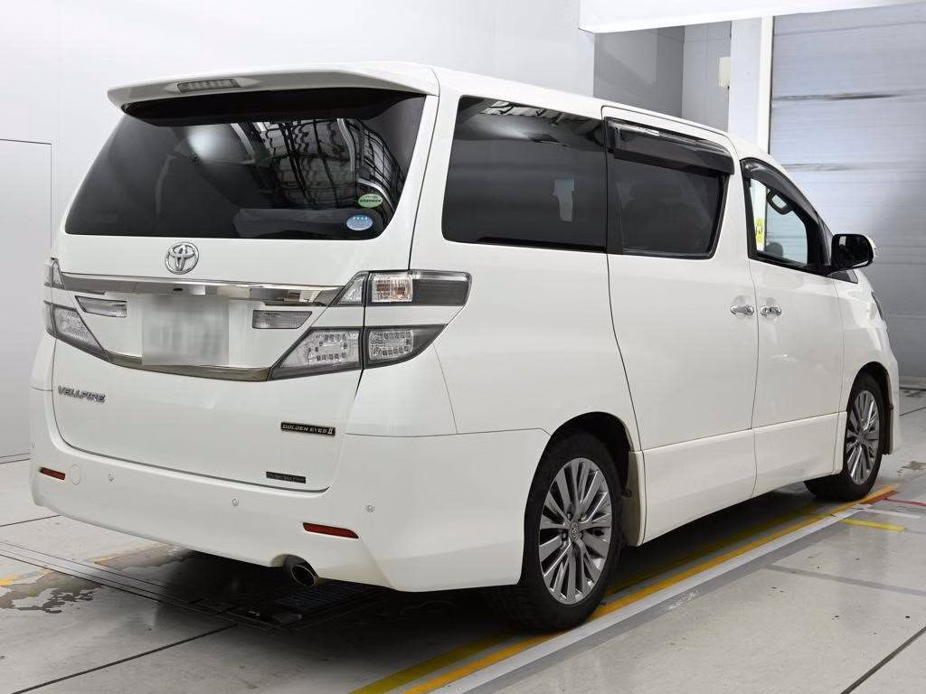 TOYOTA VELLFIRE