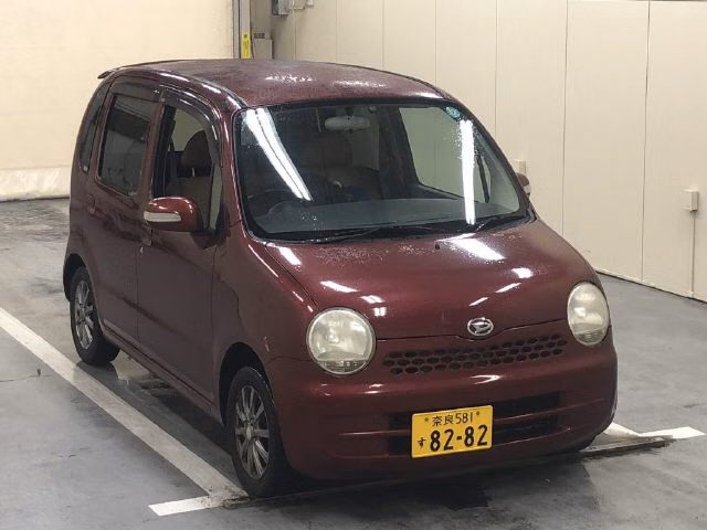 DAIHATSU MOVE LATTE