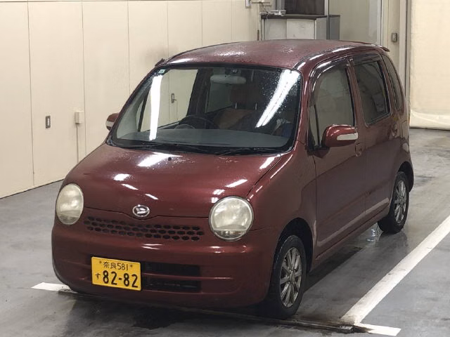 DAIHATSU MOVE LATTE