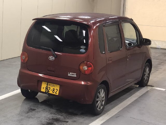 DAIHATSU MOVE LATTE