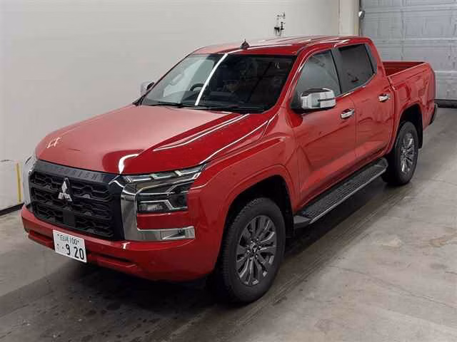 MITSUBISHI TRITON