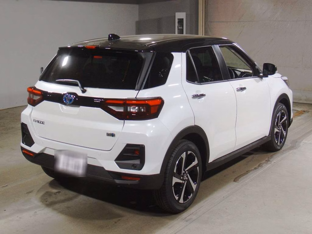 TOYOTA RAIZE