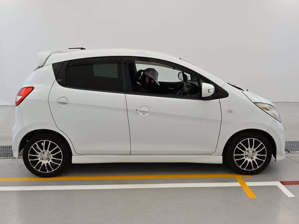 SUZUKI CERVO