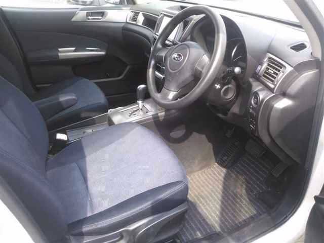 SUBARU EXIGA