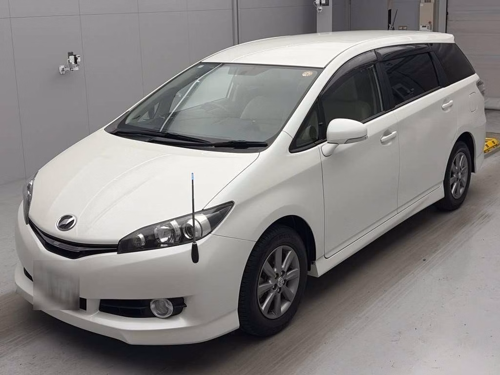 TOYOTA WISH