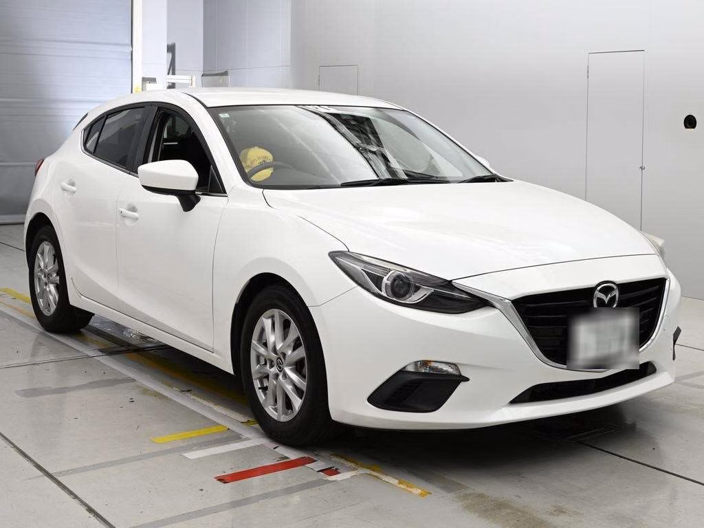 MAZDA AXELA