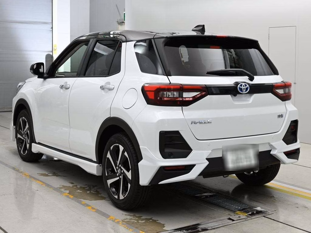 TOYOTA RAIZE