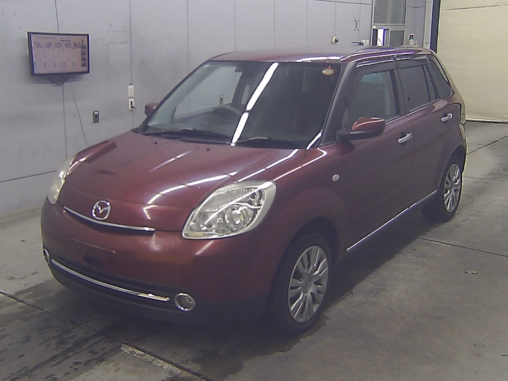 MAZDA VERISA