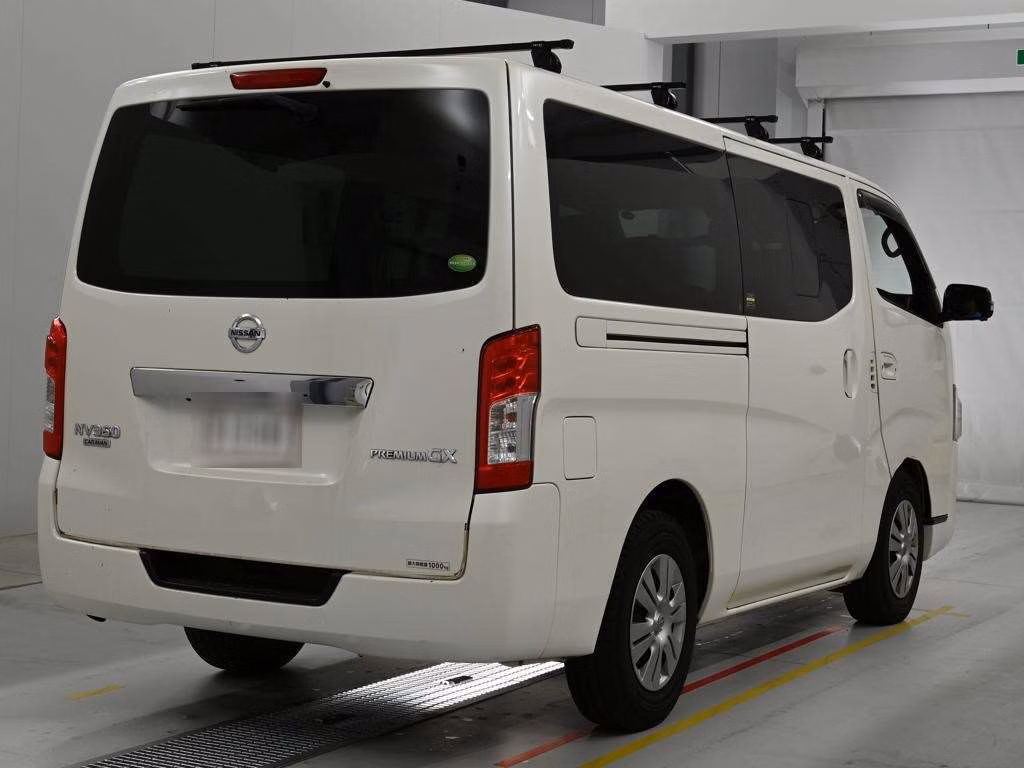 NISSAN NV350 CARAVAN