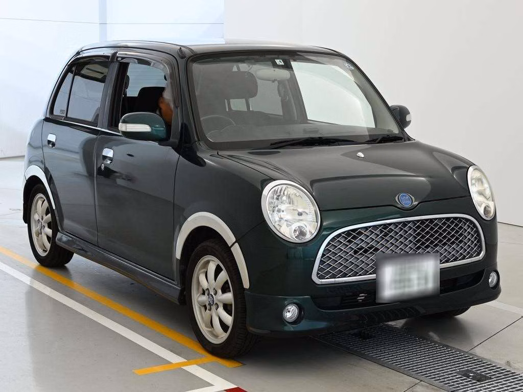 DAIHATSU MIRA GINO