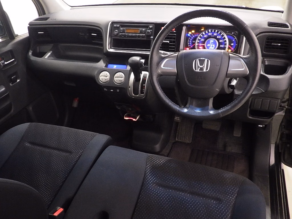 HONDA LIFE