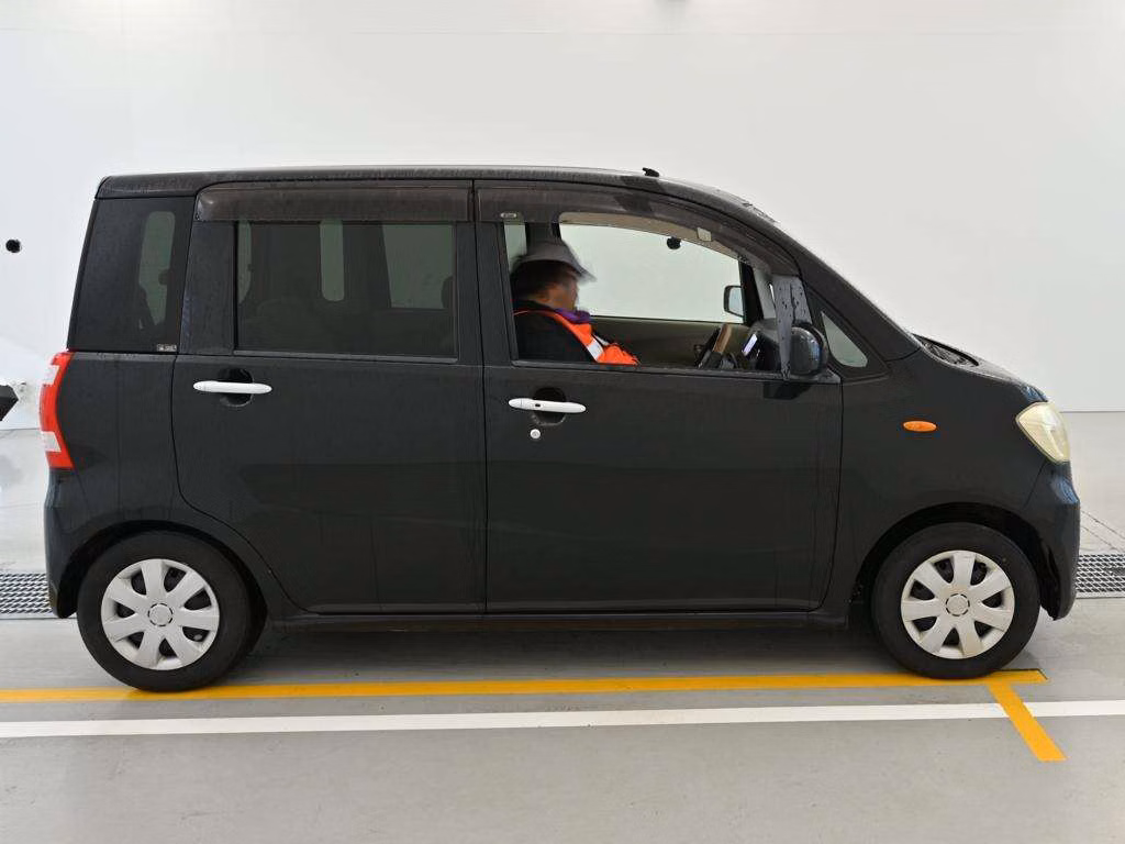 DAIHATSU TANTO EXE