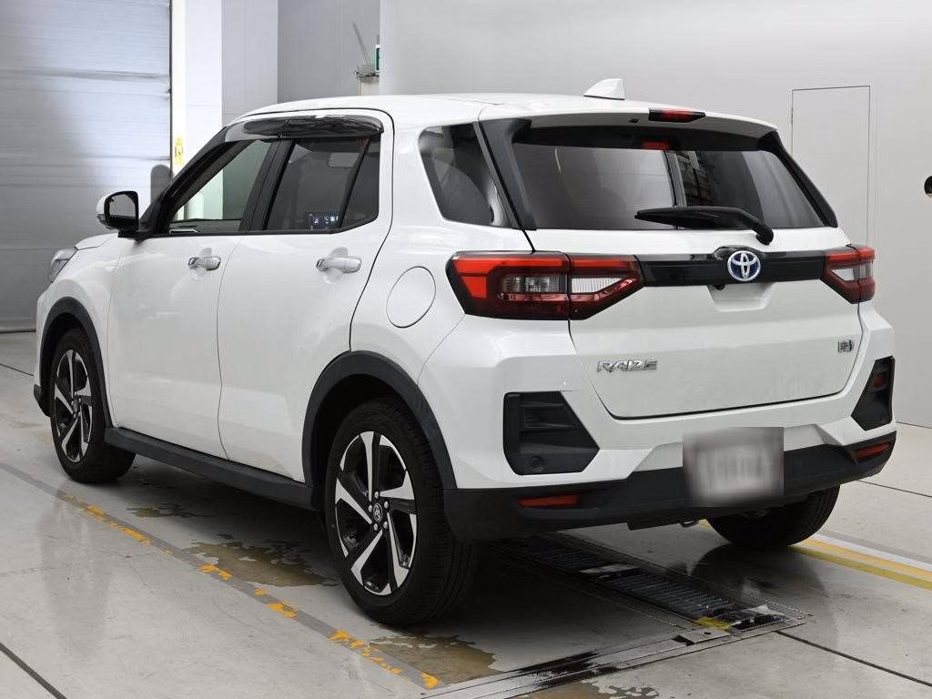 TOYOTA RAIZE
