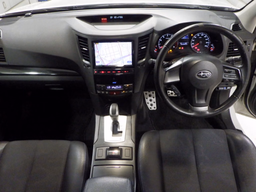 SUBARU LEGACY B4