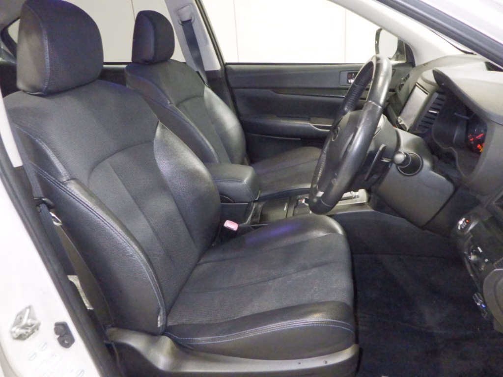 SUBARU LEGACY B4
