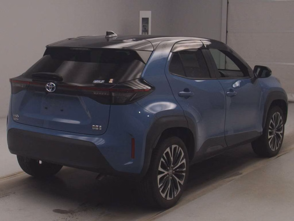TOYOTA YARIS CROSS