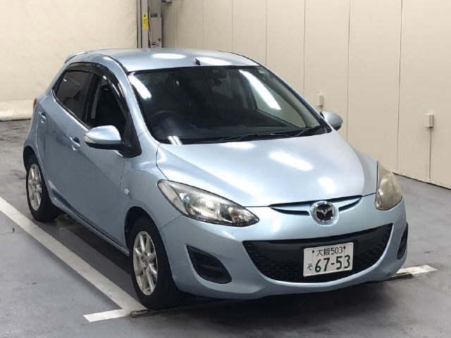 MAZDA DEMIO