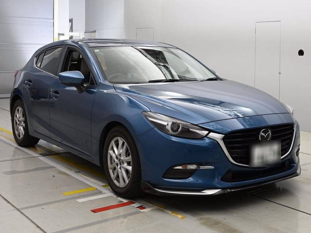 MAZDA AXELA