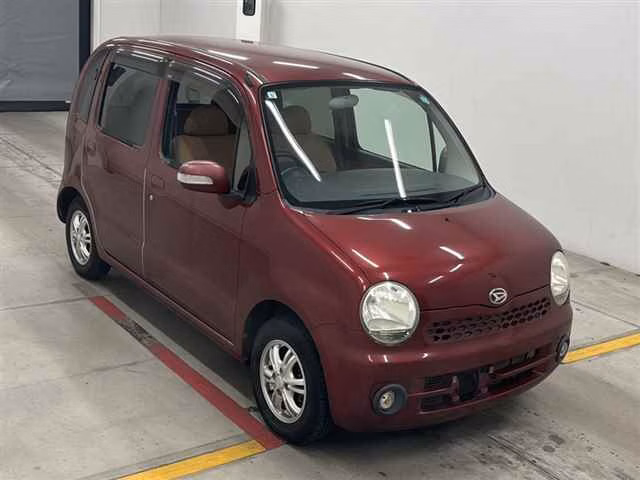 DAIHATSU MOVE LATTE
