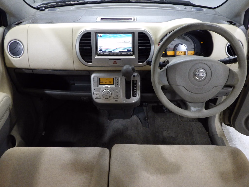 NISSAN MOCO