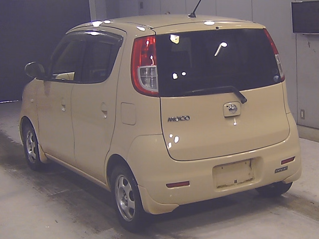 NISSAN MOCO