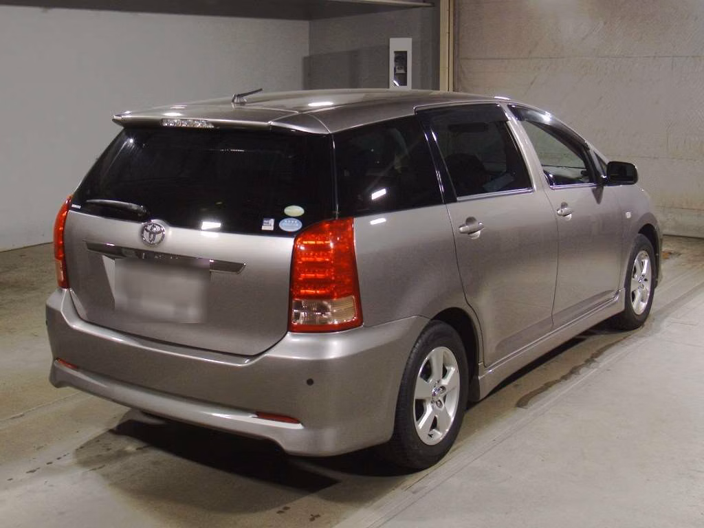 TOYOTA WISH