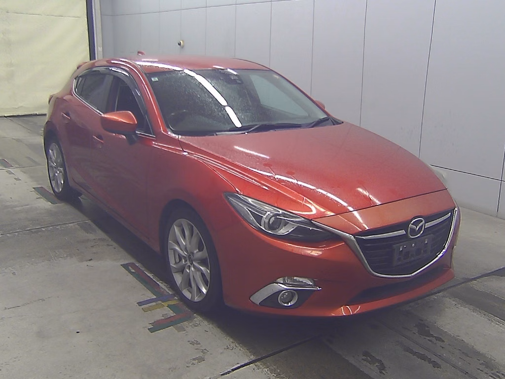 MAZDA AXELA