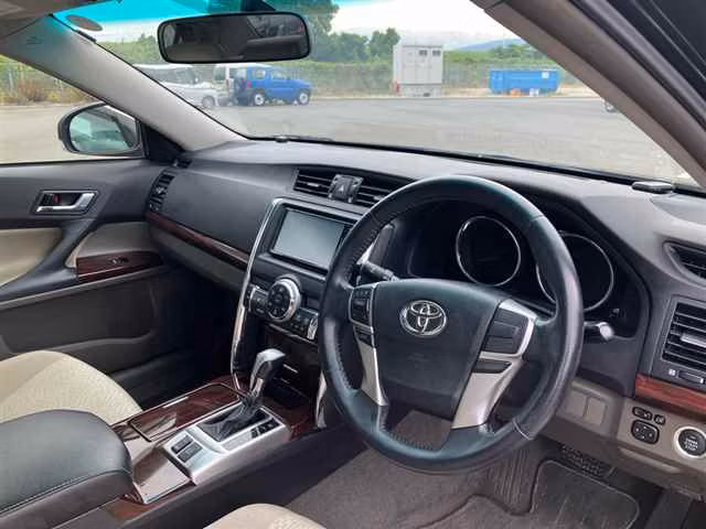 TOYOTA MARK X