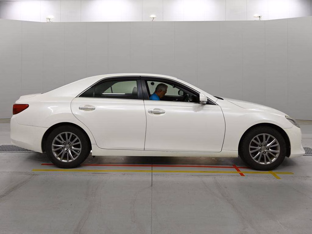 TOYOTA MARK X