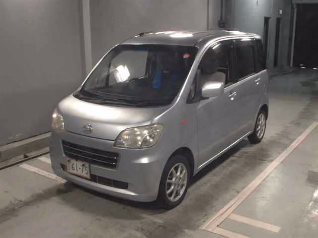 DAIHATSU TANTO EXE
