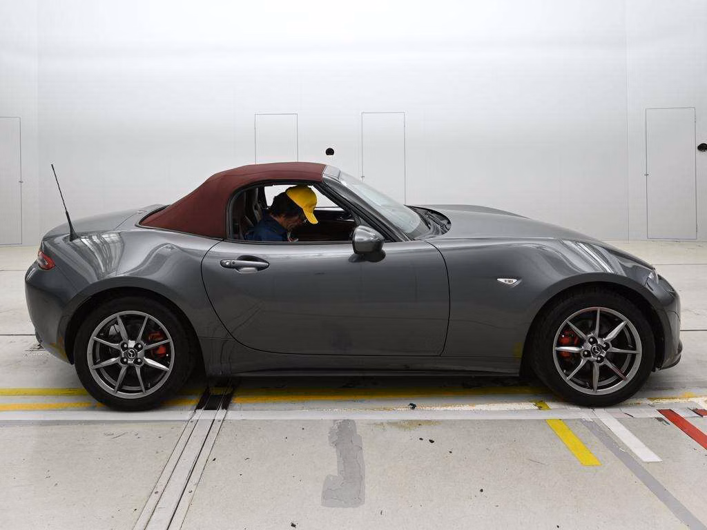 MAZDA MX-5