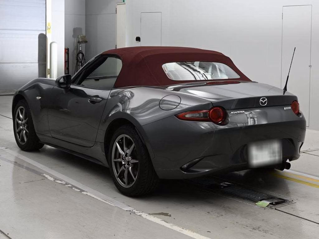 MAZDA MX-5