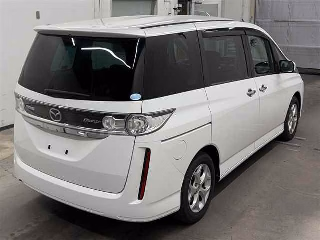 MAZDA BIANTE