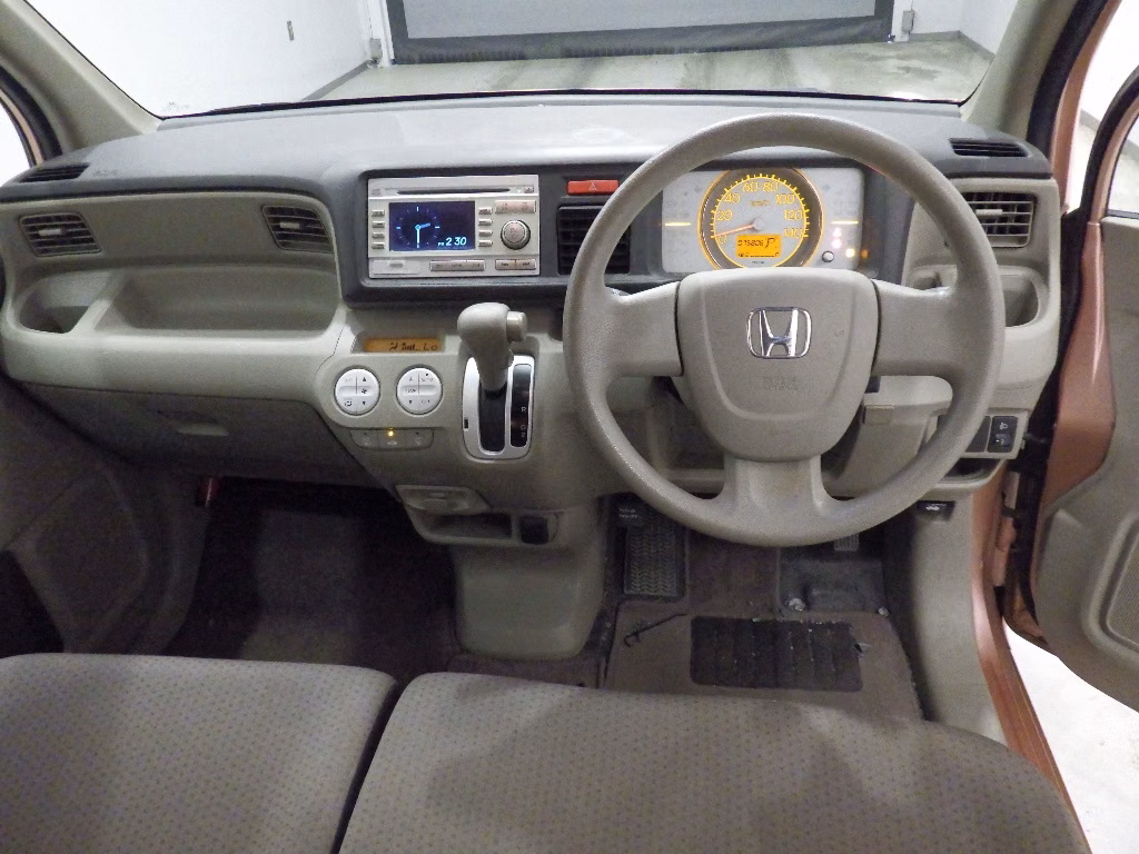 HONDA LIFE