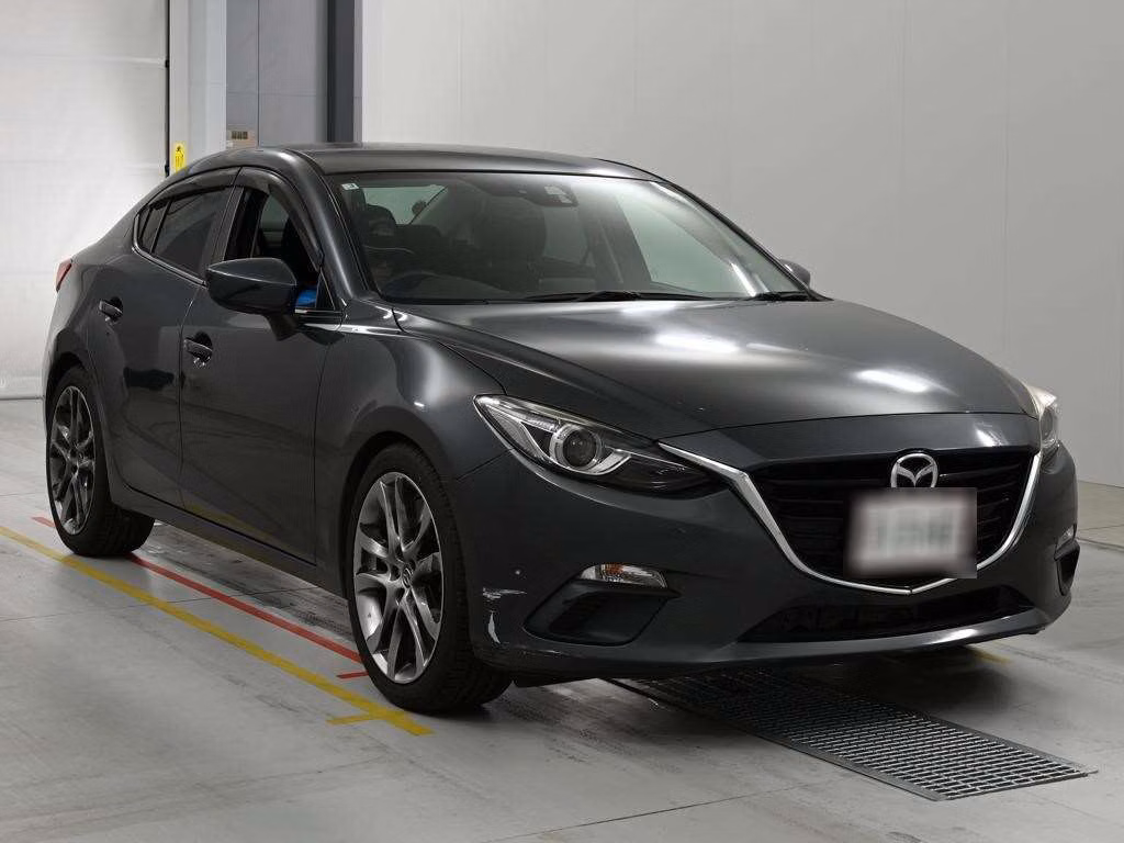 MAZDA AXELA