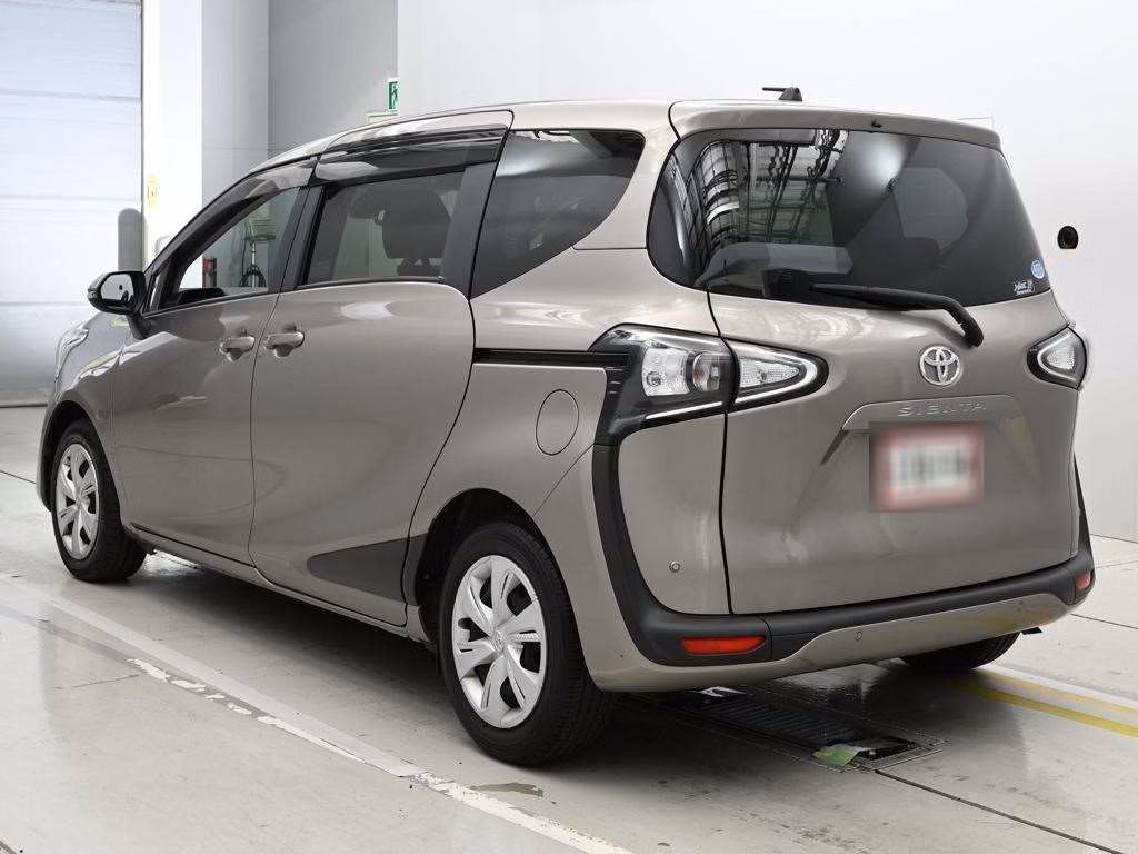 TOYOTA SIENTA