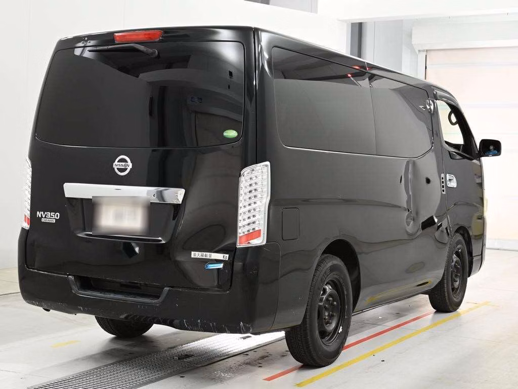 NISSAN NV350 CARAVAN