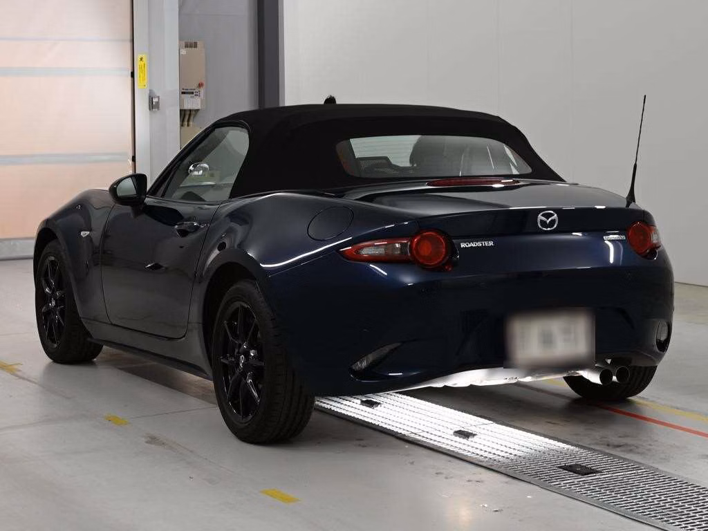 MAZDA MX-5