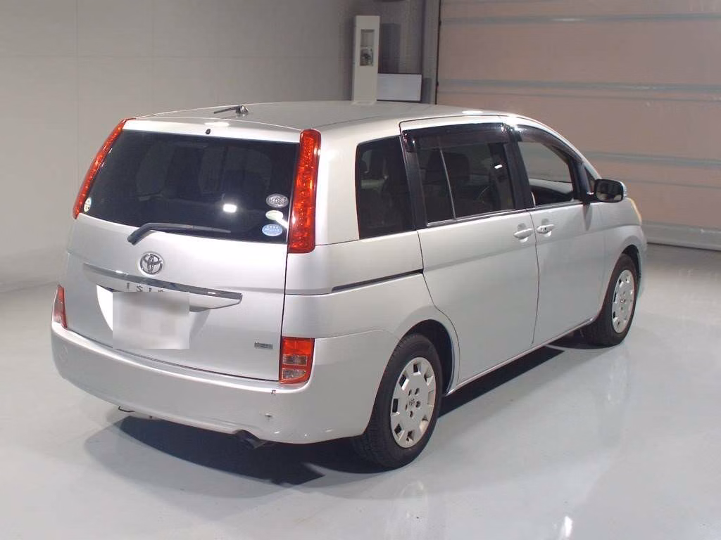 TOYOTA ISIS