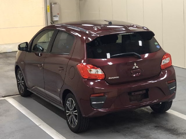MITSUBISHI MIRAGE