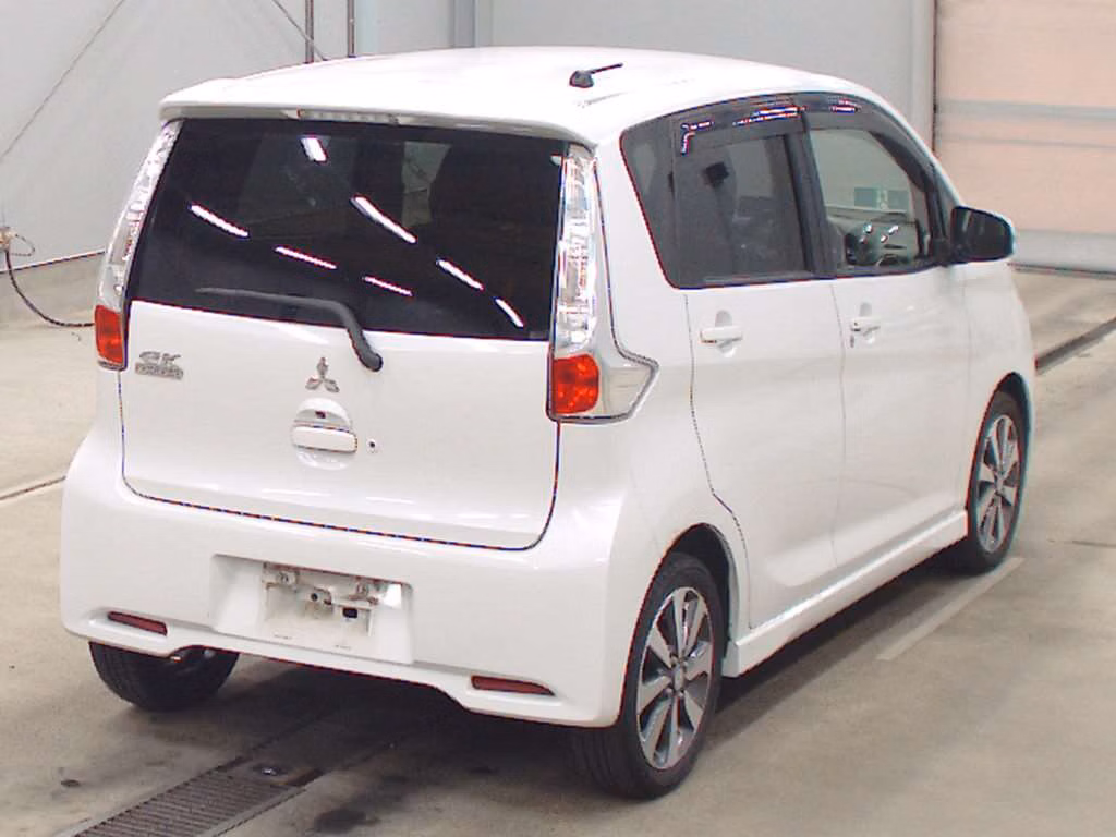 MITSUBISHI EK CUSTOM